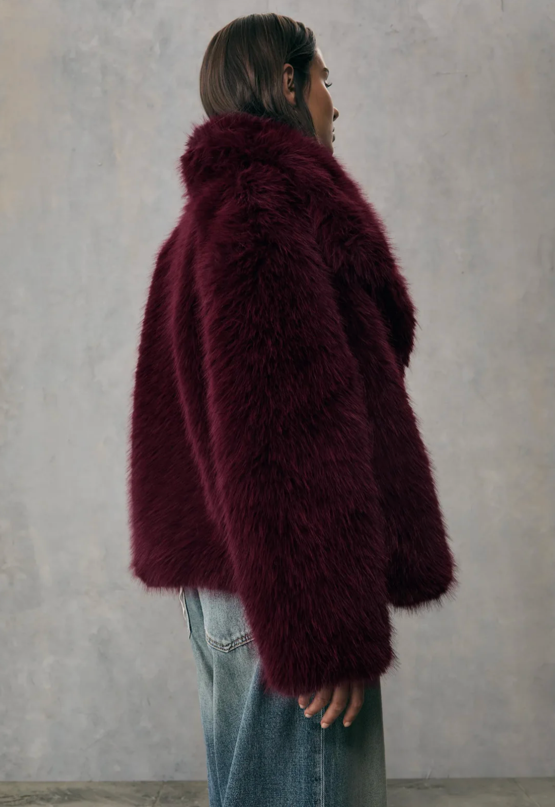 SOFIA Faux Fur Short Hooded Jacket - White