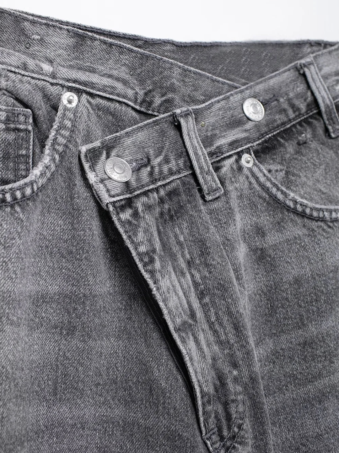 SYAR High-Waist Wide Leg Jeans