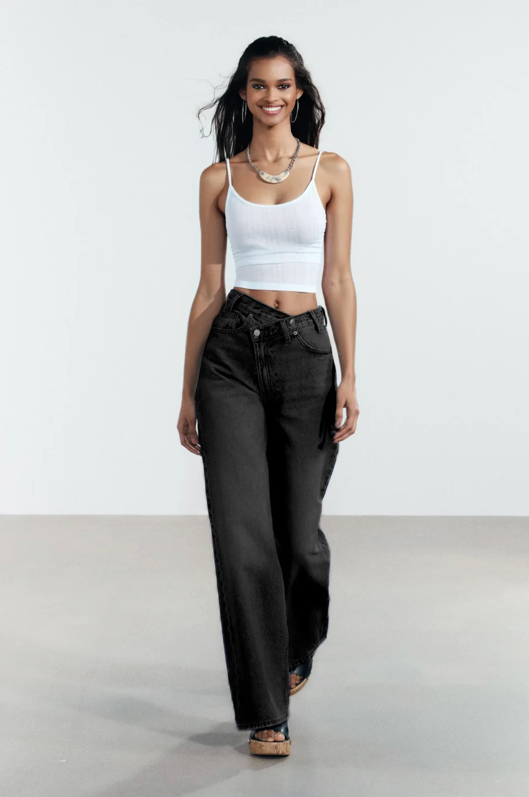 SYAR High-Waist Wide Leg Jeans