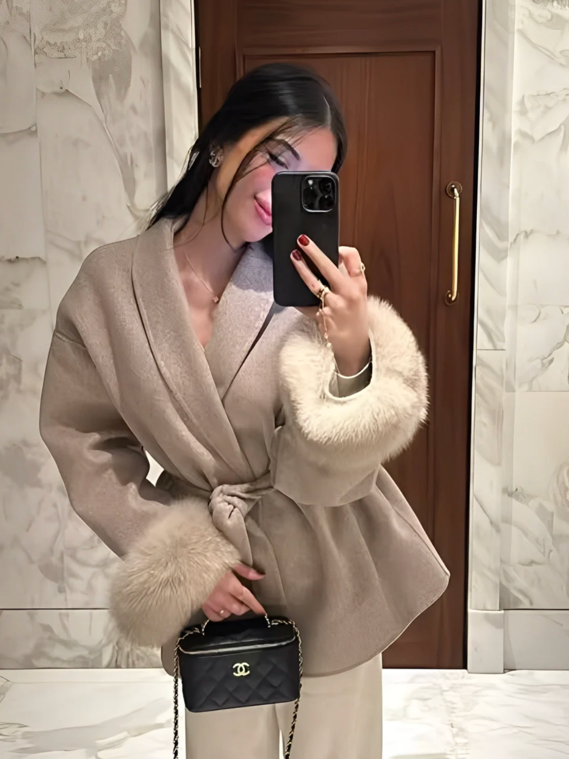 MAYSSA Wollmantel mit Gürtel und Manschetten aus Kunstpelz