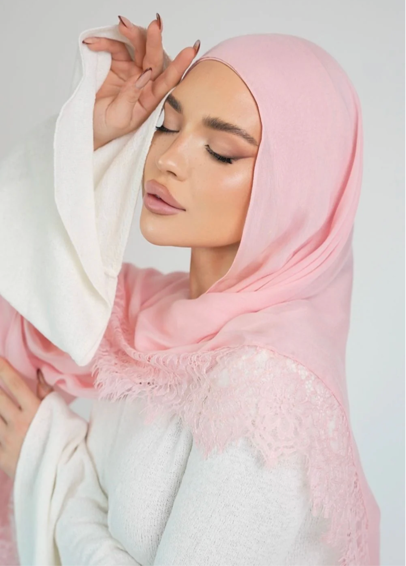 KHEYRAA Lace Modal Hijab