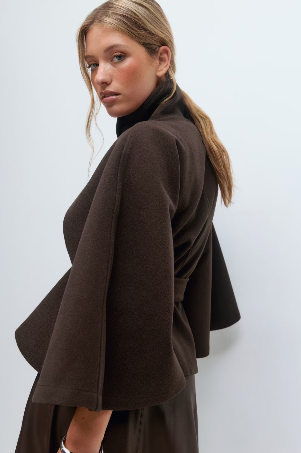 NEYLA Cape-Jacke mit Gürtel
